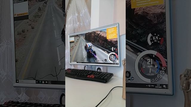 играю в бимку на компе моей сестры