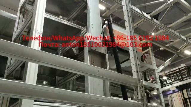 Робот-укладчик и робот с контейнером смотреть онлайн