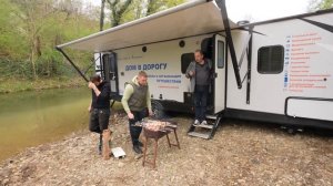 Уютное место для ночлега с автодомом по пути на море. С координатой. Маркиза американского автодома