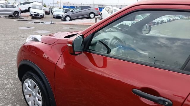 Nissan Juke 1,6 л. Бензин Вариатор (117 л.с.) 2WD 2014 смотреть онлайн