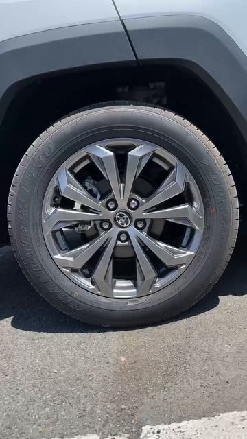 БЕСПРОБЕЖНЫЙ РАВЧИК❗️Toyota RAV4 ЦЕНА ИЮЛЬ 2025 смотреть онлайн