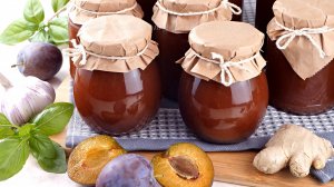 Пряный Кисло-сладкий Сливовый Соус с имбирем и чесноком в Азиатском стиле🌶️🧄Китайский Соус из слив