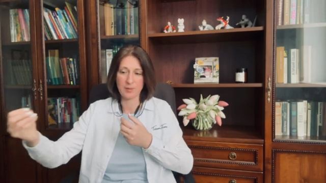 Грызу ногти и кожу вокруг ногтей. Заусенцы. Психологические причины. Как избавиться. смотреть онлайн