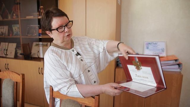 Сердце школы Nº13: директор Ирина Сухова отметила 75-летие смотреть онлайн