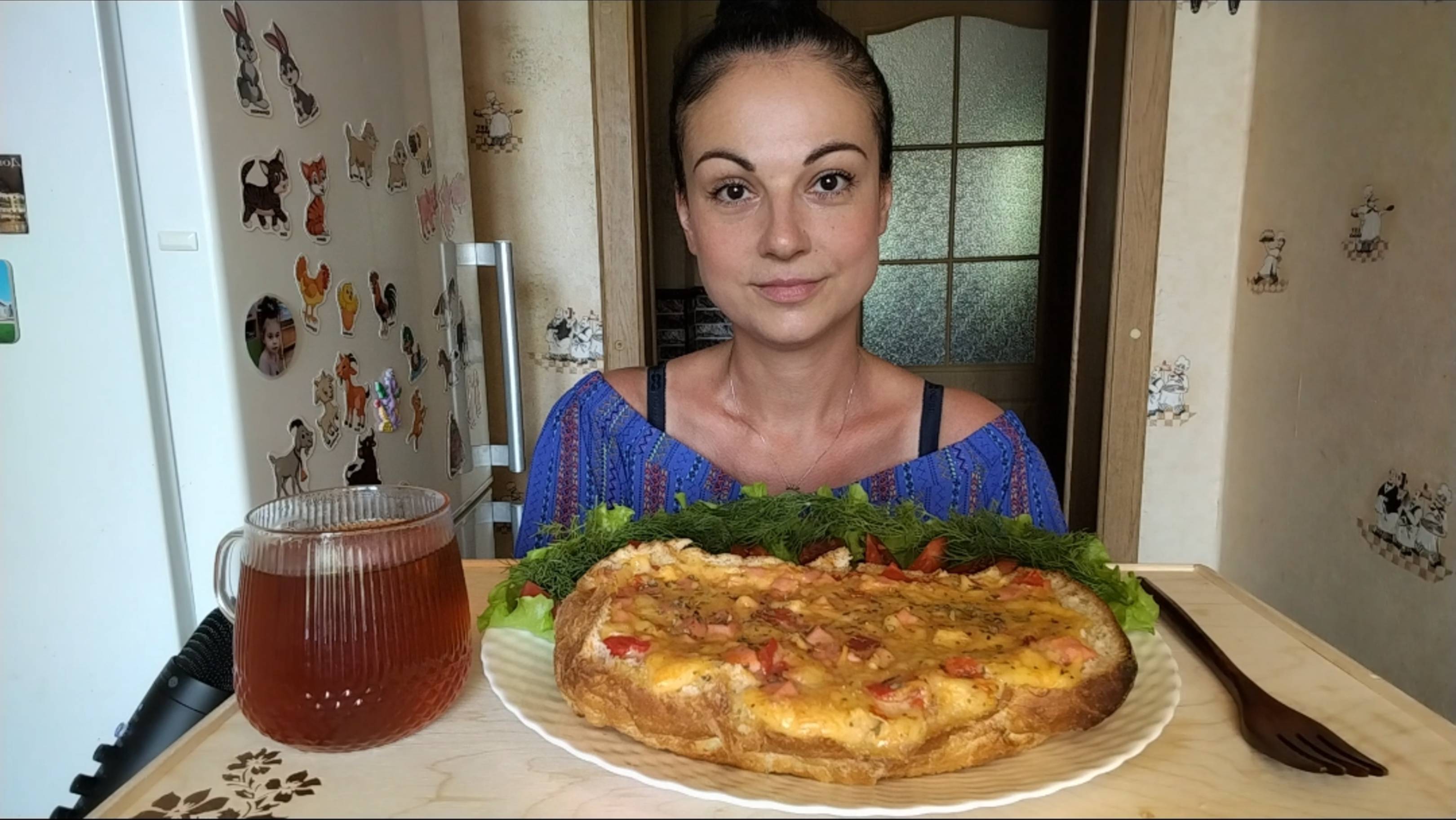 Новое видео❗ Мукбанг🥙🍞Чиабатта с сыром, колбасой, помидорами 🤤👍 смотреть онлайн
