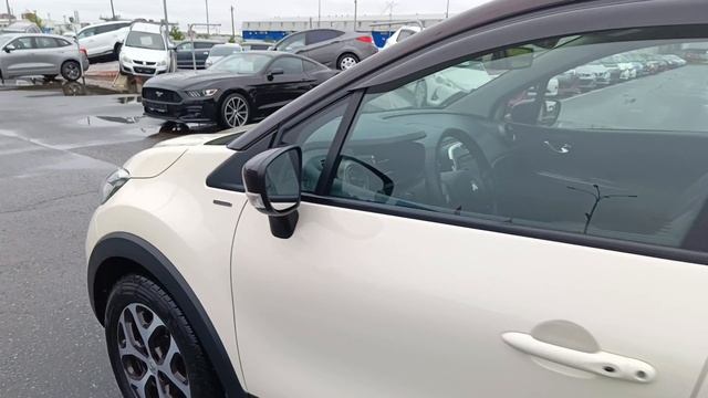 Renault Kaptur 1,6 л. Бензин Вариатор (114 л.с.) 2WD 2018 смотреть онлайн