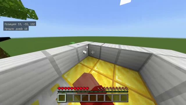 Я улучшил свой нубский домик вдали от супердома в Майнкрафте.