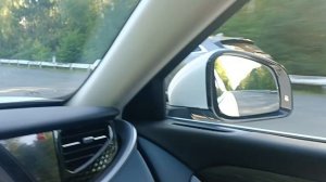 Voyah Free VS Wey coffee 01