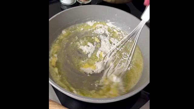 Запеканка из картофеля и мясного фарша — сытная, кремовая и невероятно вкусная! Кулинар