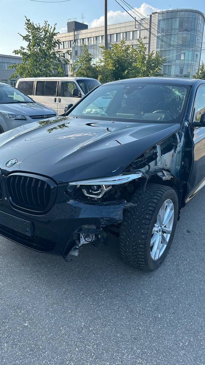 BMW X4 21 год 3.0тд