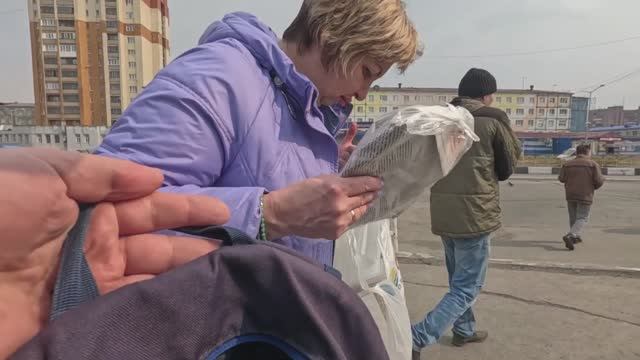 Приехали из Кайеркана в Норильск. Идем по улице Нансена, Металлургов и Ленинский пр. в пиццерию. смотреть онлайн