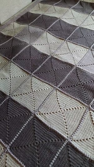 Плед  из мотивов уже готов.