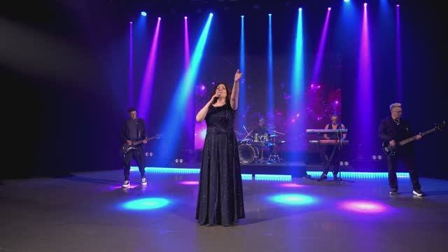 Лариса Андреева - Имбирный чай
ст. Наталья Алетина
муз. Лариса Андреева смотреть онлайн