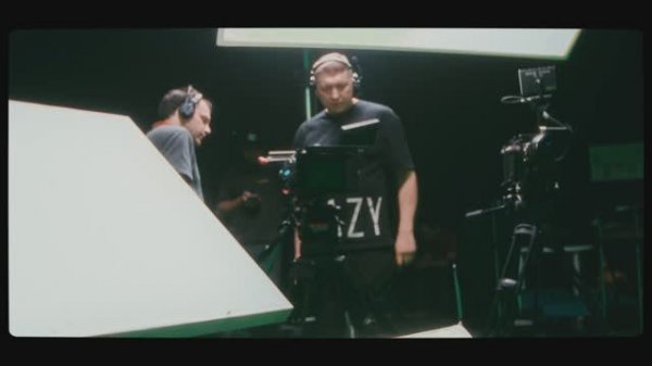 #ЗаКадром (Corona Film)