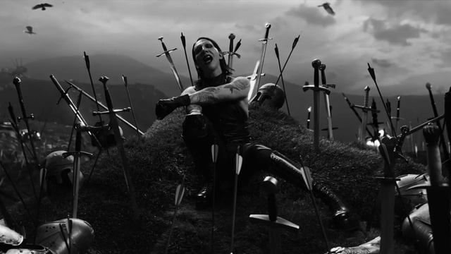 Falling In Reverse - God Is A Weapon (feat. Marilyn Manson) смотреть онлайн