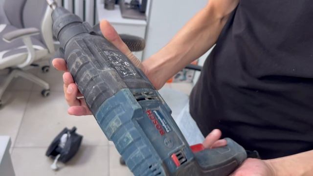 Перфоратор BOSCH смотреть онлайн