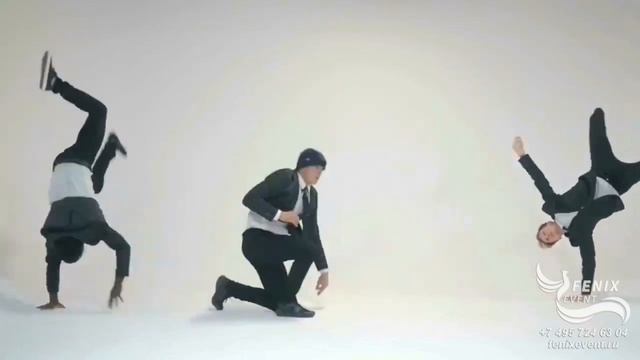 Заказать шоу футбольный фристайл на свадьбу и праздник в Москве - футбольное шоу на корпоратив смотреть онлайн