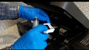 Принтер Epson полосит. Как удалить воздух из демпферов и СНПЧ.