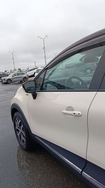 Renault Kaptur 1,6 л. Бензин Вариатор (114 л.с.) 2WD 2018 смотреть онлайн