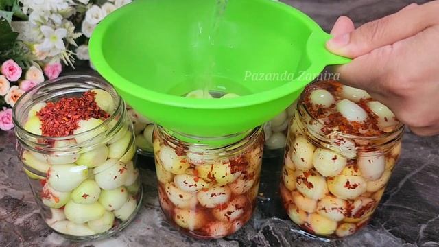 Боже как вкусно! Я научилась этому методу у 60-летнего мастера! Невероятно просто! Лук маринованный смотреть онлайн