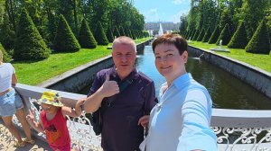 Встретились с Иришей и Алисой едем вместе гулять в ПЕТЕРГОФ! Пришлось ПРИСТРУНИТЬ Вована) Питер Влог