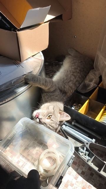 Помощница слесаря.mp4