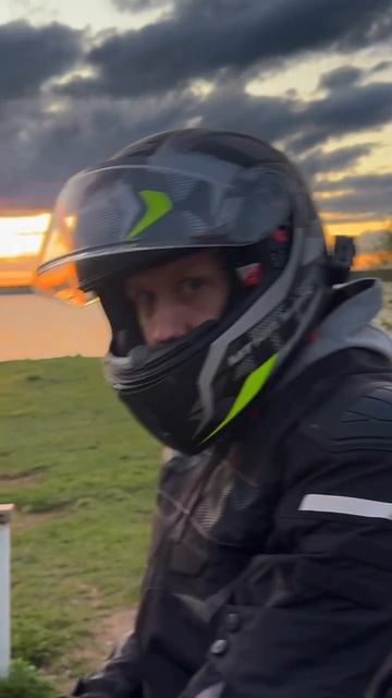 Bajaj Dominar 400 touring смотреть онлайн