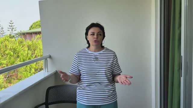 Ура,мы летим в отпуск! смотреть онлайн