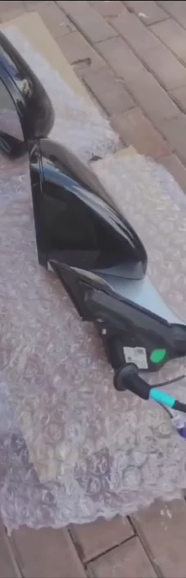 Комплект новых оригинальных зеркал на Li L7