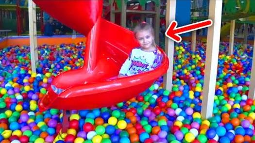 Детская площадка для детей с Ярославой _ Indoor Playground for kids смотреть онлайн