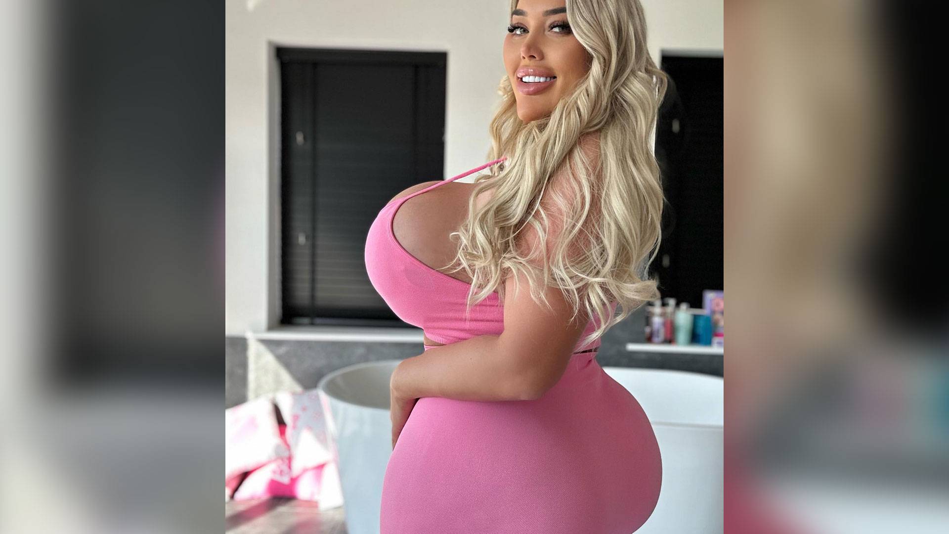 Lindsey | Modèles aux courbes | Curvy Model plus size | модель плюс-сайз | modelo смотреть онлайн