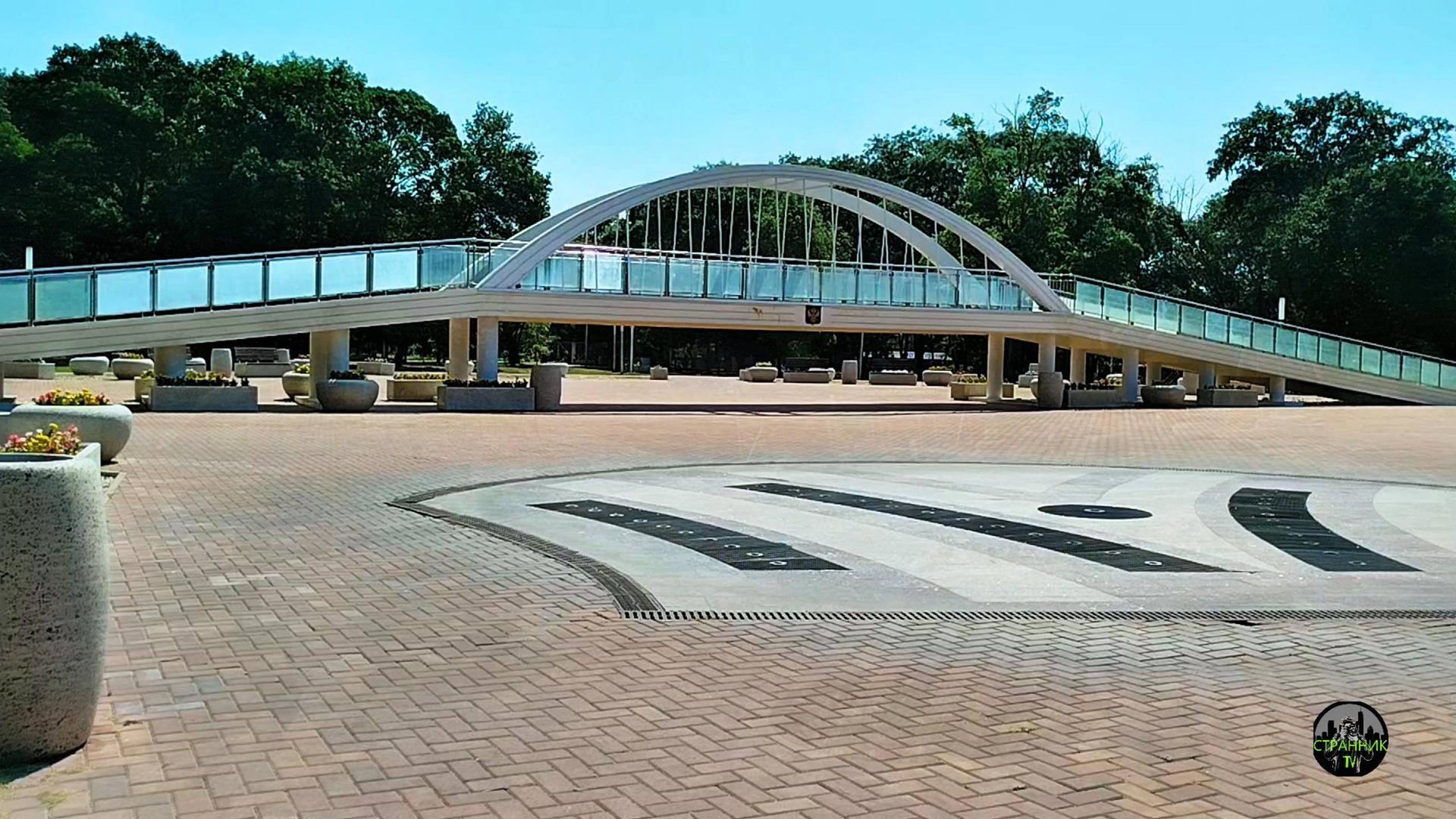 Комсомольский парк, жара, июль смотреть онлайн