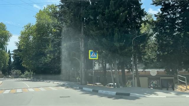 Ялта. Ул. Кривошты, от обводной, по Киевской на Московскую ул., СДЕК. 19.07.25. Крым. Crimea. Yalta. смотреть онлайн