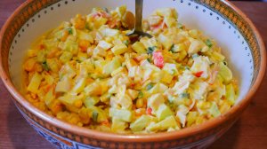 Крабовый салат: Новый взгляд на классику! Нежный, сочный, идеальный!