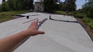 Сложности строительства дома из ЖБИ панелей. Что делать если нет пути?