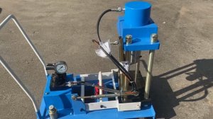 Выпрессовщик шкворней 150 тонн Техносоюз TS-150SR с ручным приводом на тележке