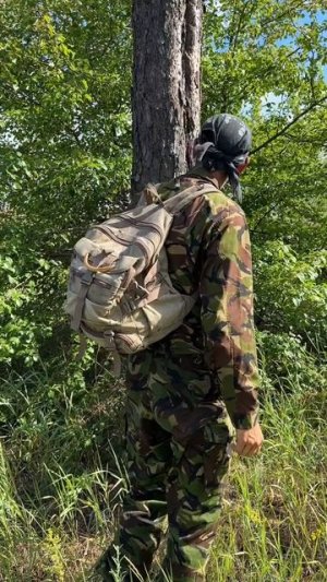 Лесной крючок для одежды