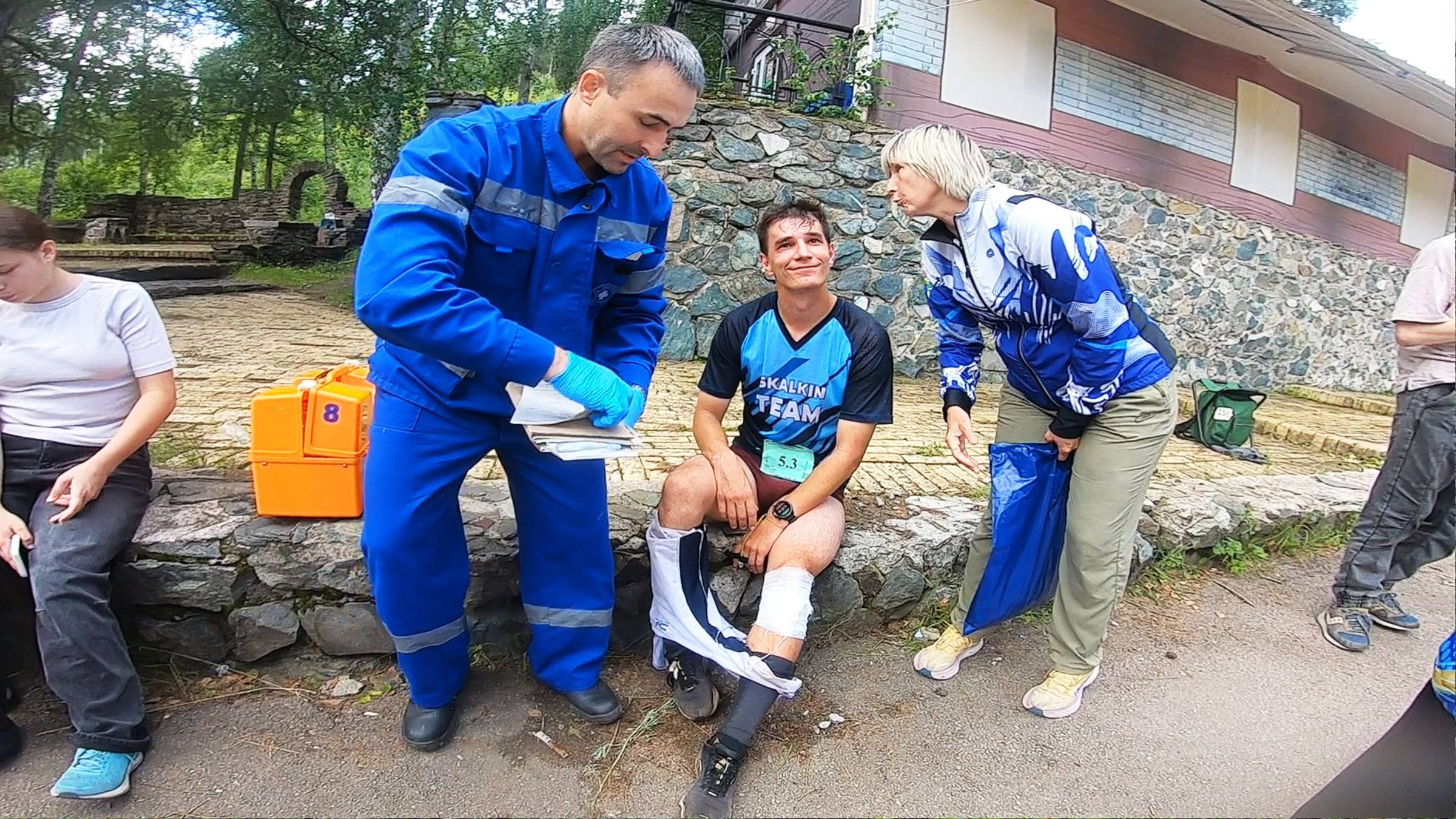 Эстафета на ПФО в Новоабзаково, рассек коленку, 2 место в эстафетке (Headcam Orienteering №84)