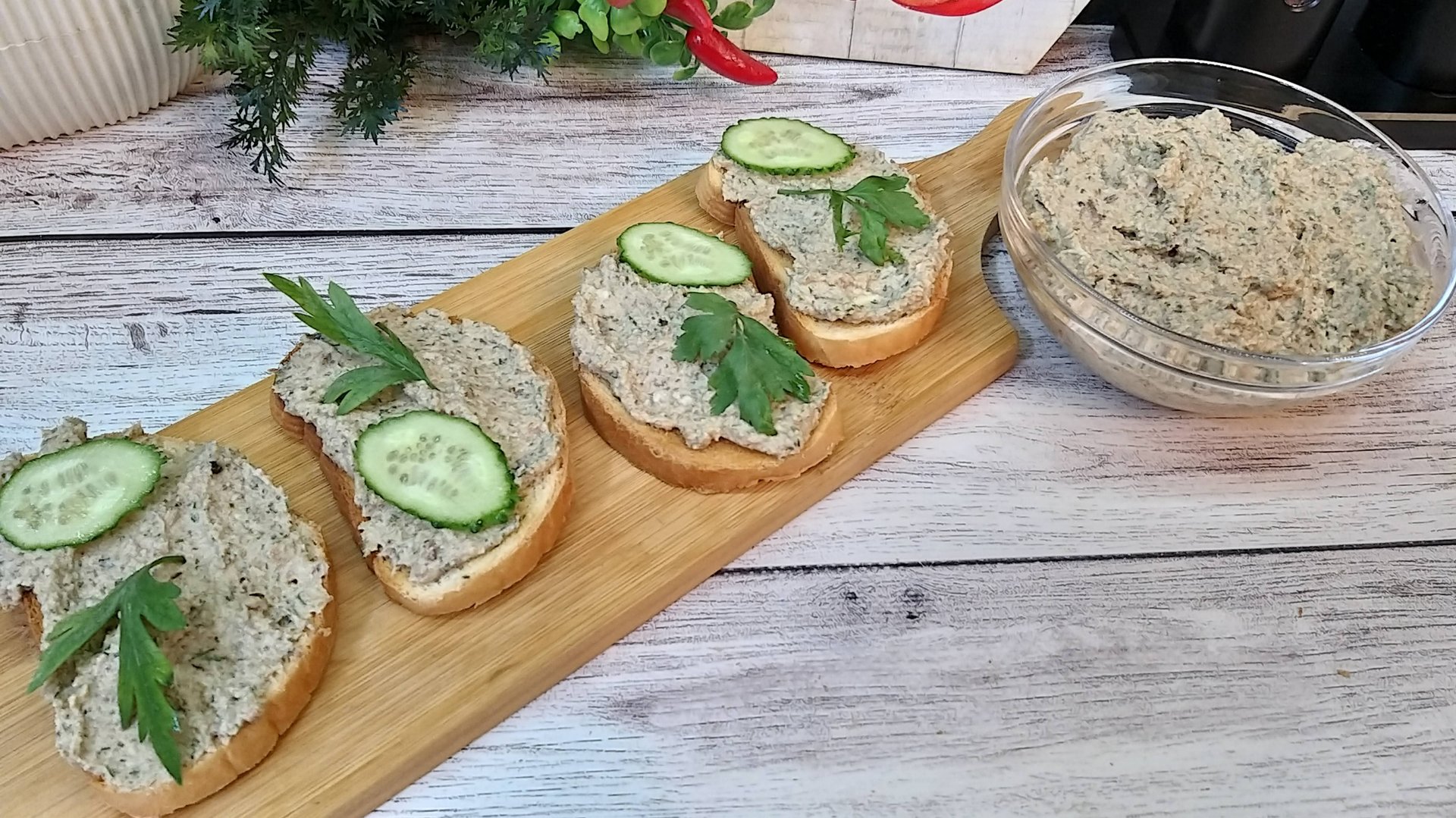 Паштет из Шпрот Супер Простая и Быстрая Закуска всего 5 минут на приготовление смотреть онлайн