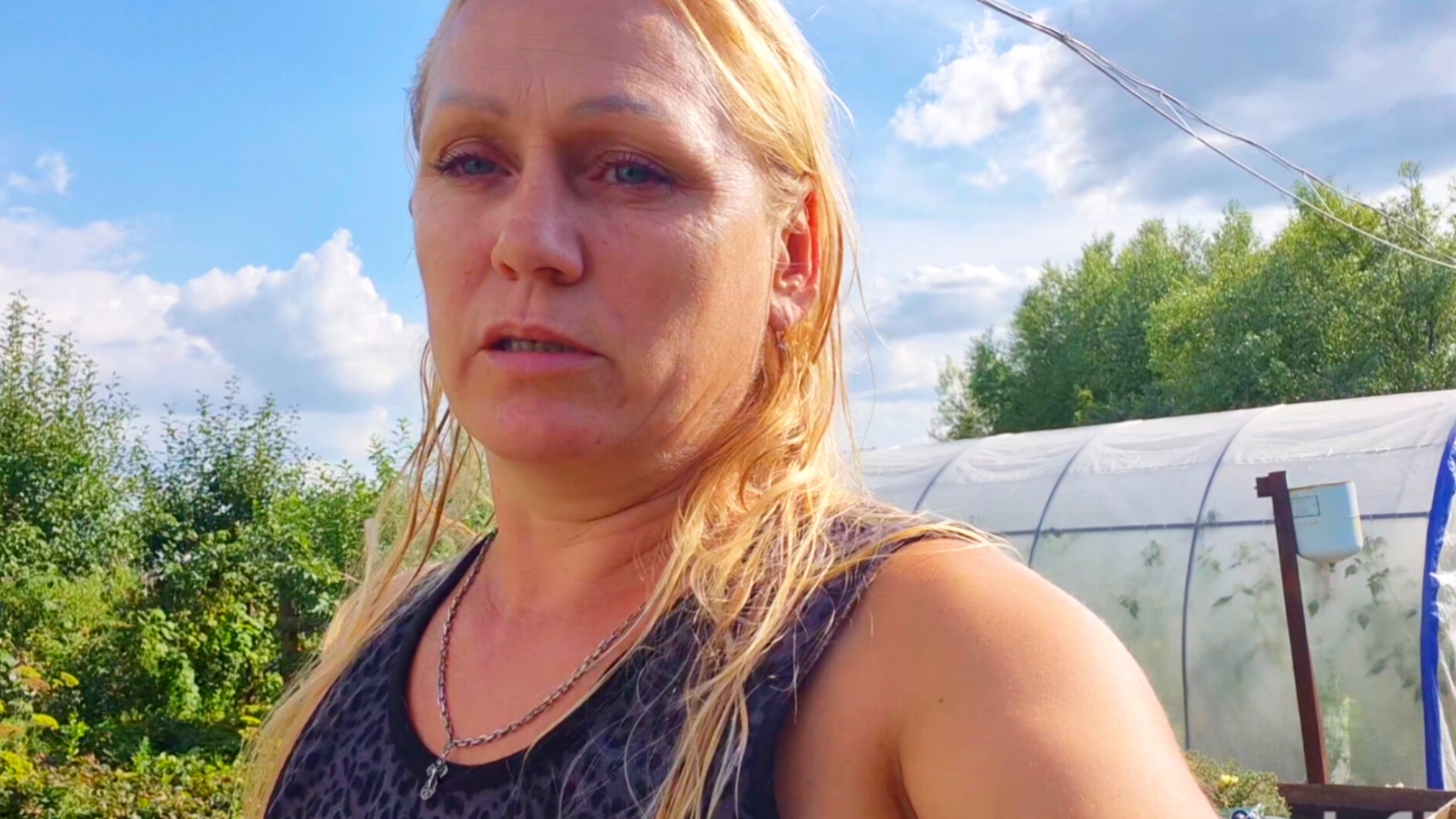 Что нового в деревне,Она чуть не загубила их,пришлось быстра действовать и стало легче, смотреть онлайн