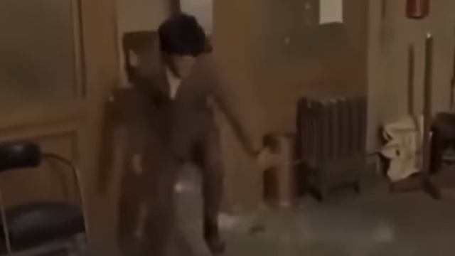Когда обещали поднять зарплату и не подняли смотреть онлайн