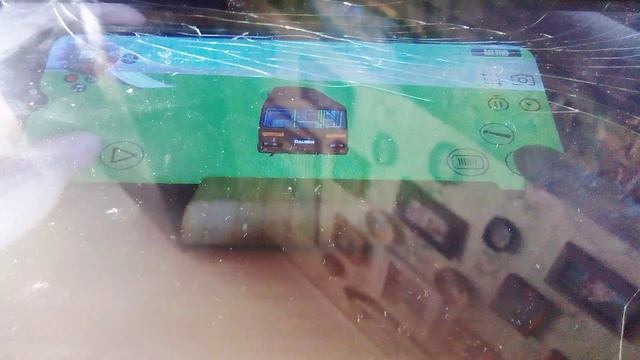 Неудачный прыжок на советском пазике в игре ВАЗ краш тест симулятор 2.