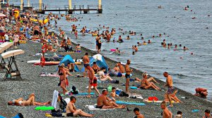 ✅️🌴30 ИЮЛЯ В АДЛЕРЕ: +34°ЖАРЫ, ИДЁМ ОТ УЛ.8 МАРТА К МОРЮ. ПЛЯЖИ ОГОНЁК. КРАСИВАЯ НАБЕРЕЖНАЯ АДЛЕРА