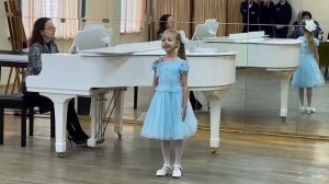 Песенка для детей «Солнечный зайчик»