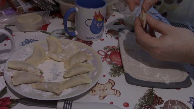 Эпичный рецепт для Выживания с пельменями смотреть онлайн