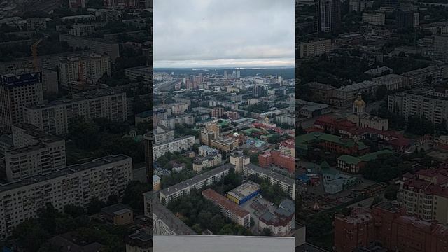 Смотровая площадка небоскреба "Высоцкий" города с советским названием Свердловск смотреть онлайн