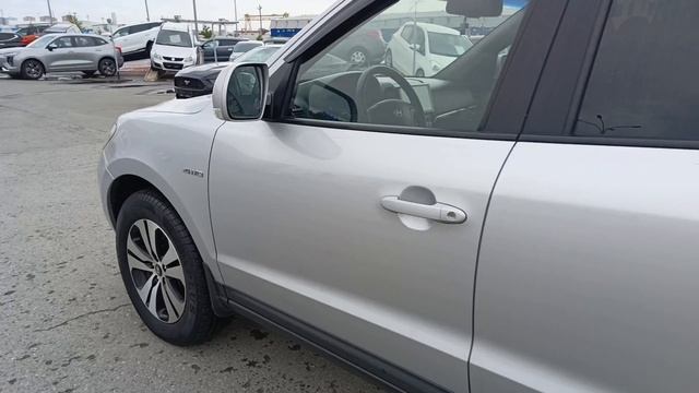 Hyundai Santa Fe 2,7 л. Бензин МКПП (189 л.с.) 4WD 2008 смотреть онлайн