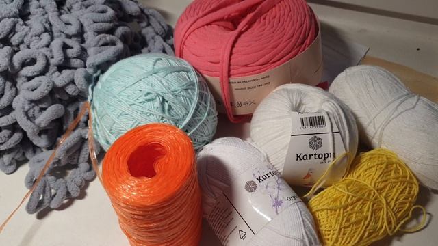 пряжа для триостартов августа смотреть онлайн