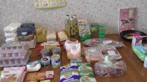 Покупка продуктов и товаров для дома.