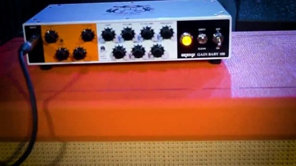 Gain Baby 100 Performance at The Black Heart